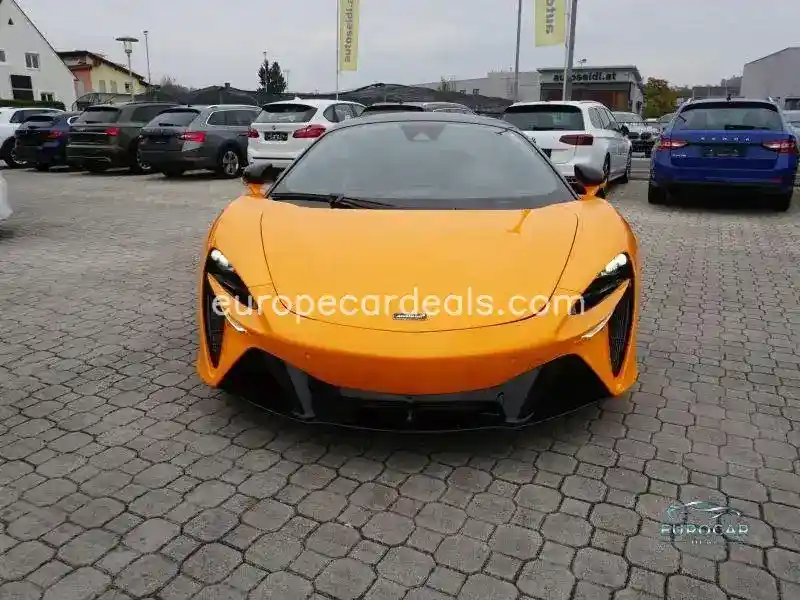 McLaren Artura