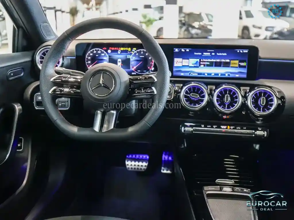 Mercedes-Benz A 180