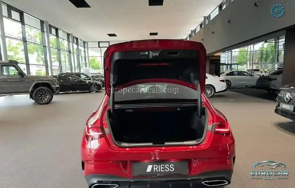 Mercedes-Benz CLA 220