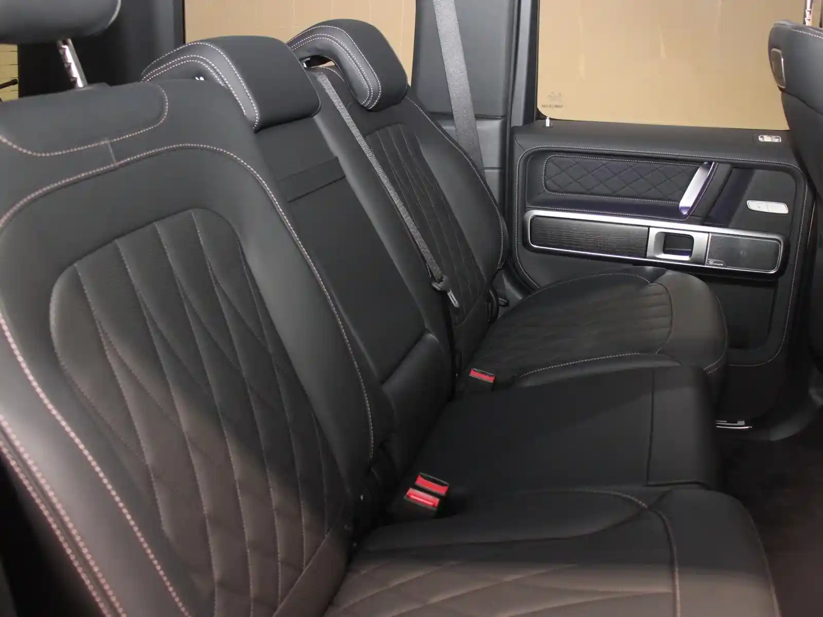 Mercedes-Benz G 500