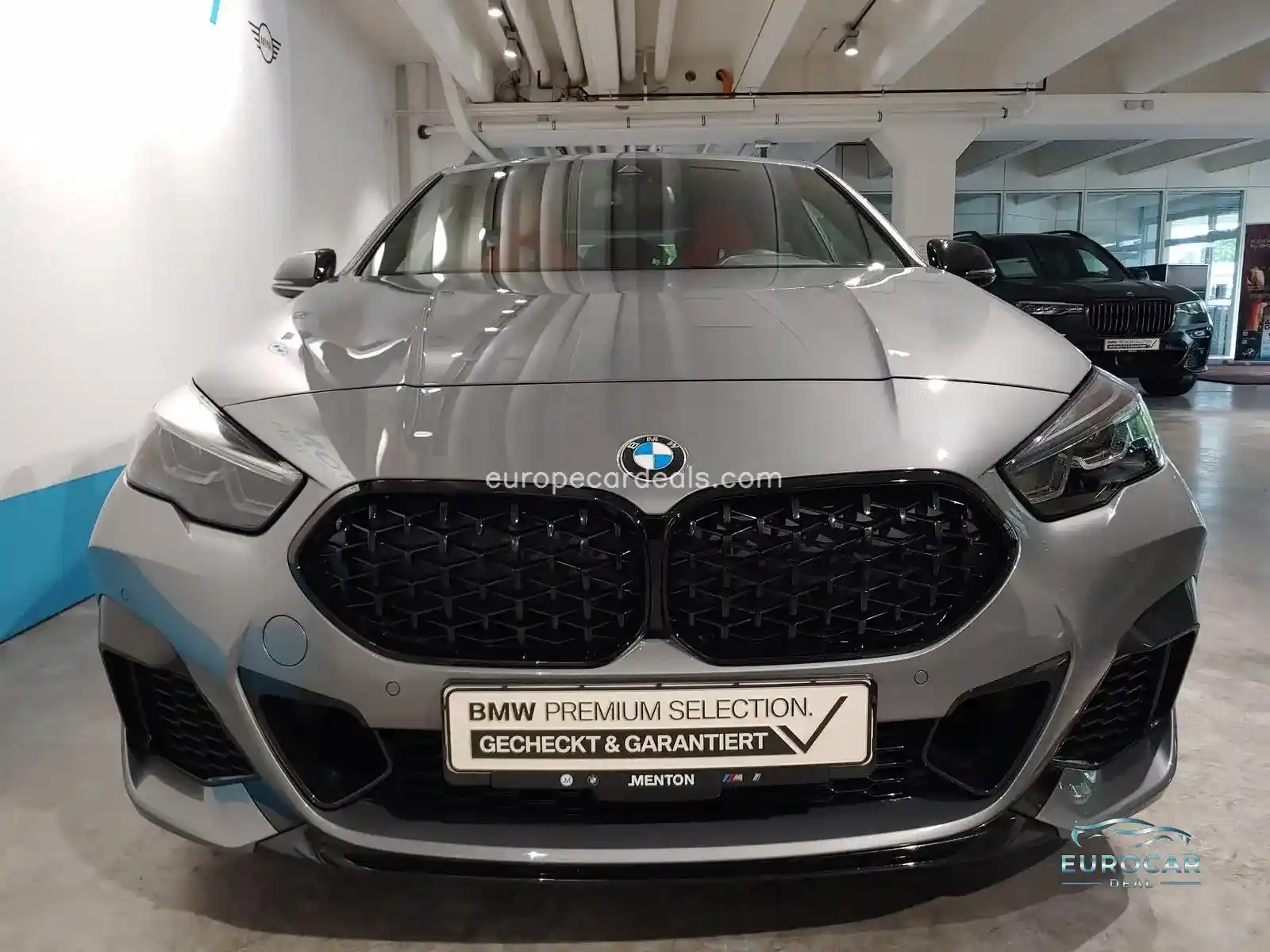 BMW M235