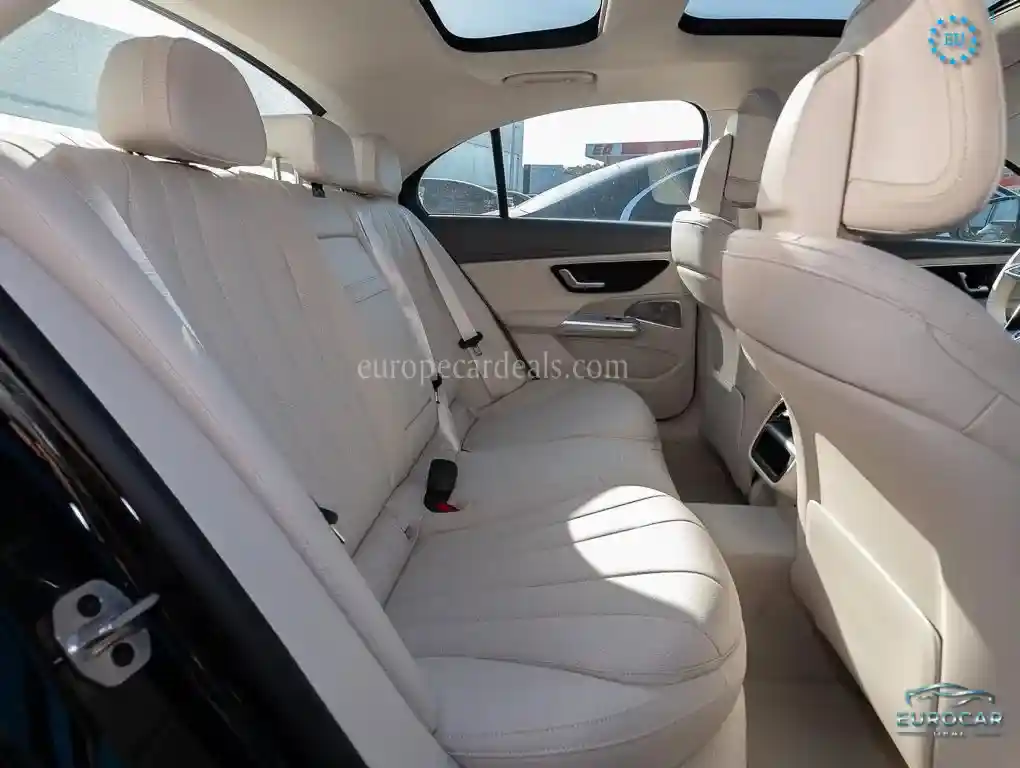 Mercedes-Benz E 200