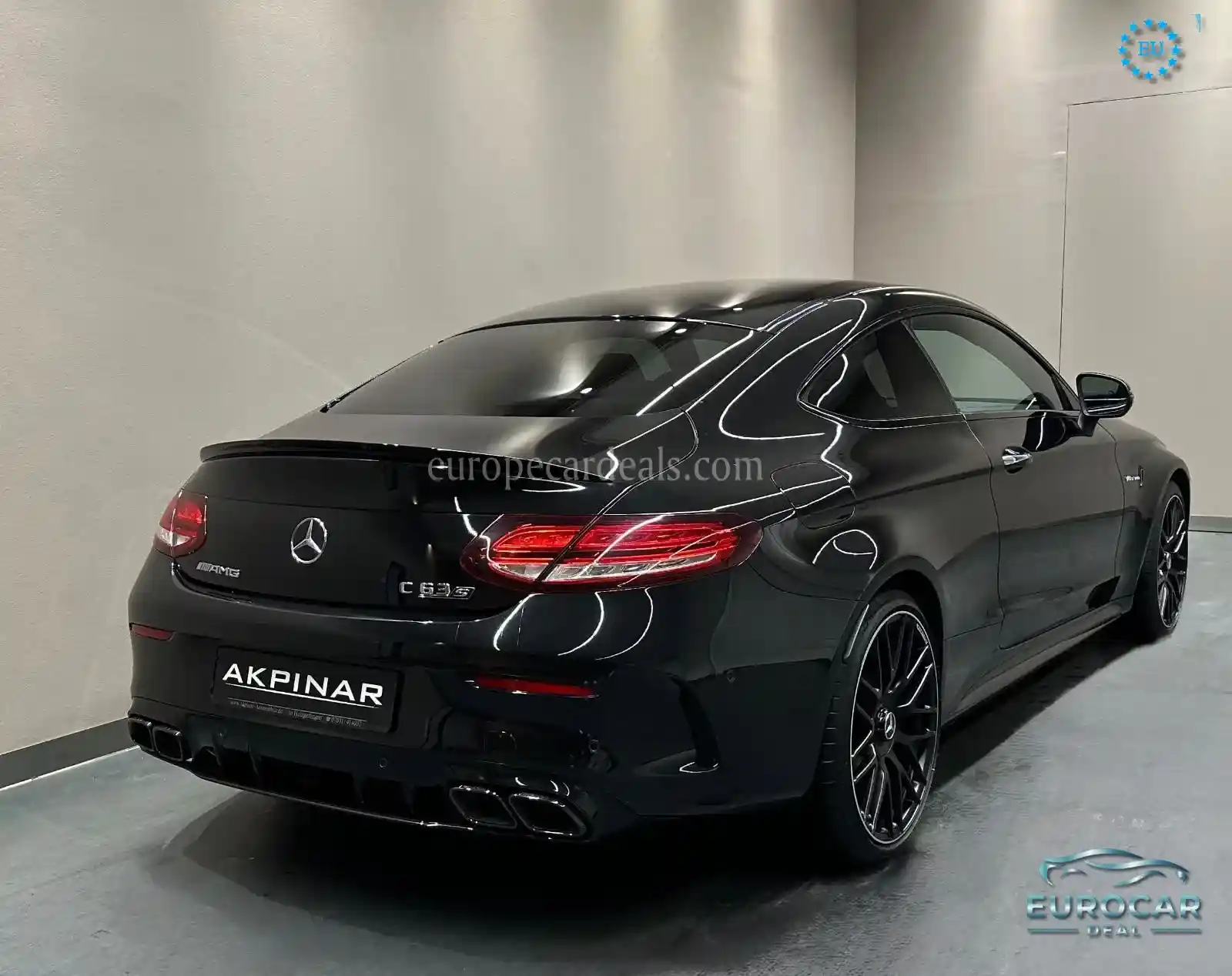 Mercedes-Benz C 63 AMG