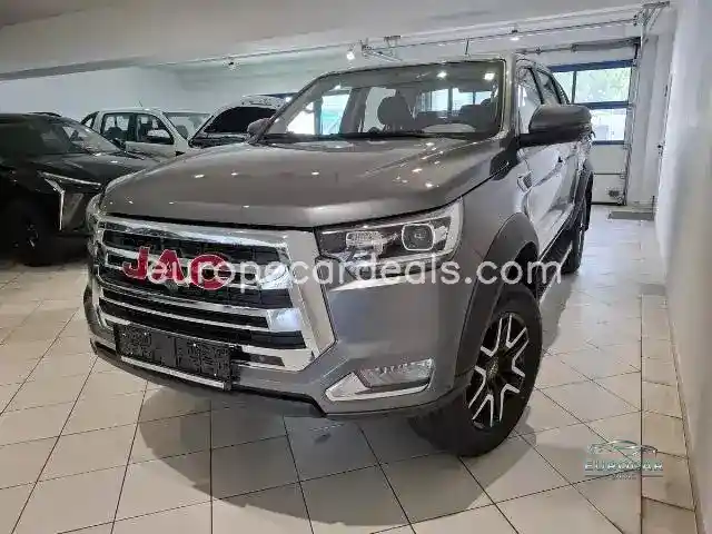JAC 8 Pro