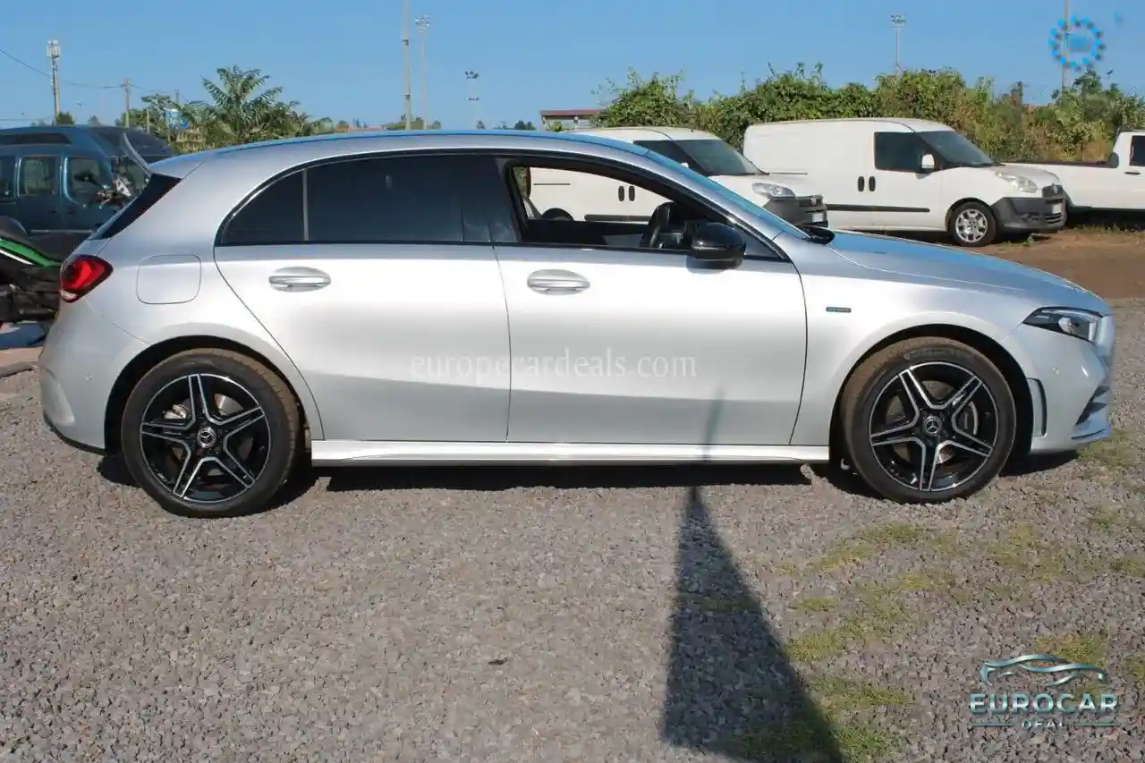 Mercedes-Benz A 250