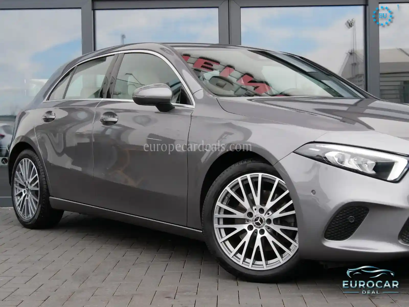 Mercedes-Benz A 220