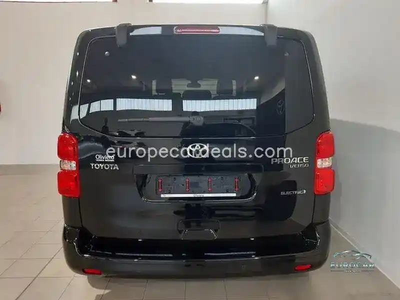 Toyota Proace (Verso)