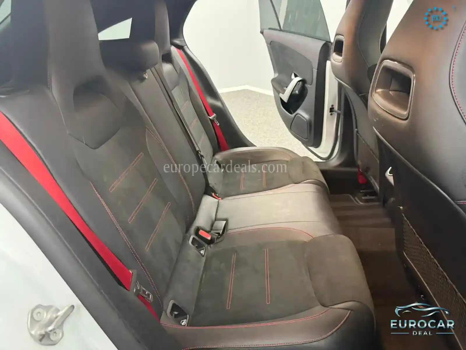 Mercedes-Benz CLA 45 AMG Shooting Brake