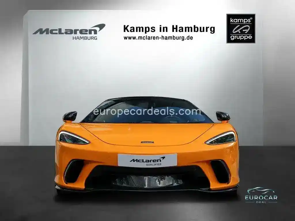 McLaren GT