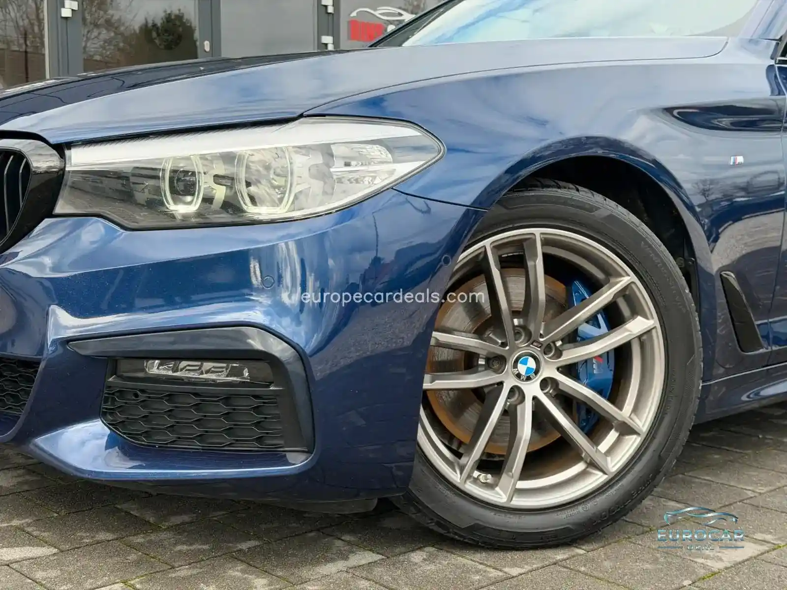 BMW 530