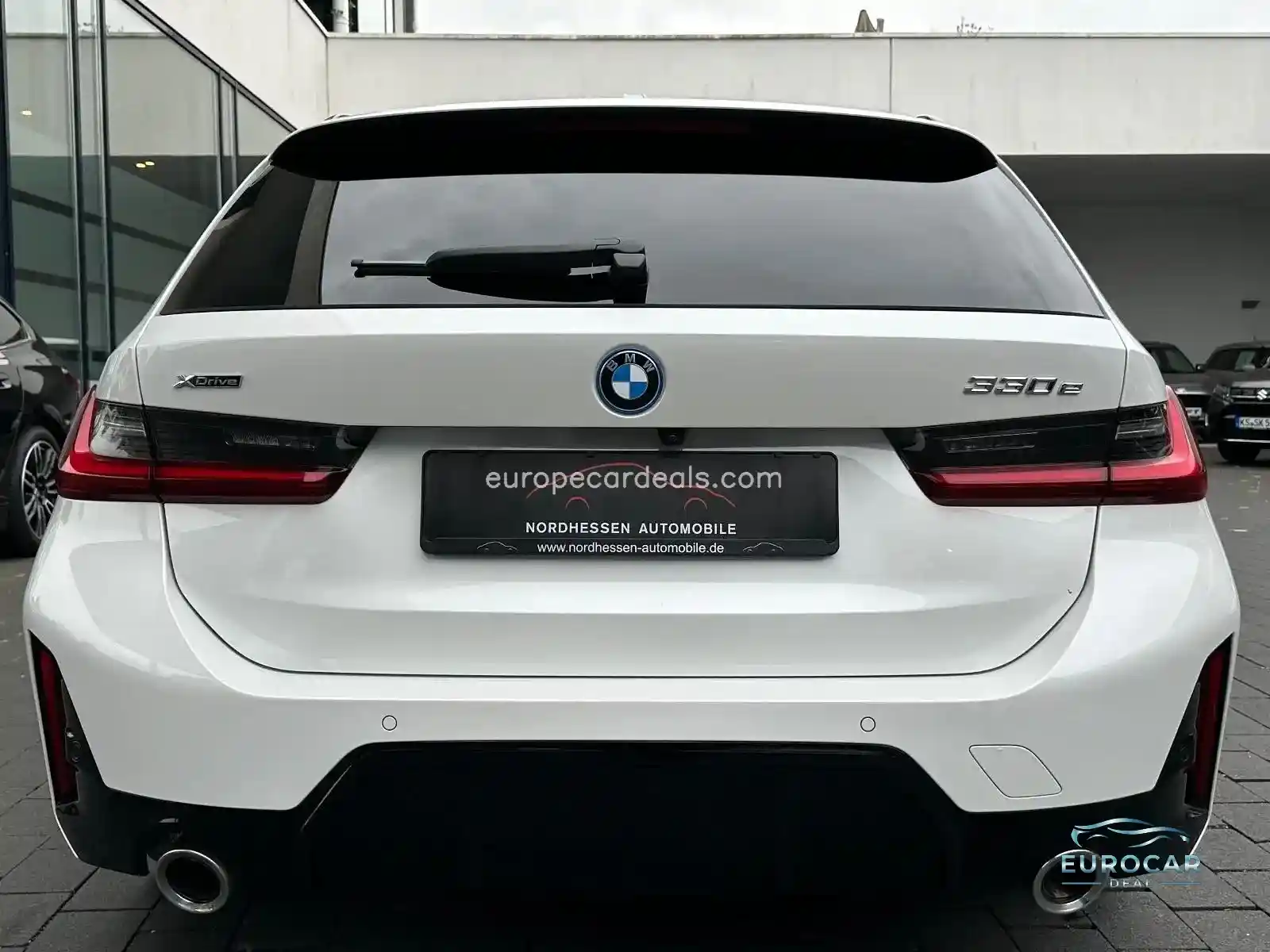 BMW 330