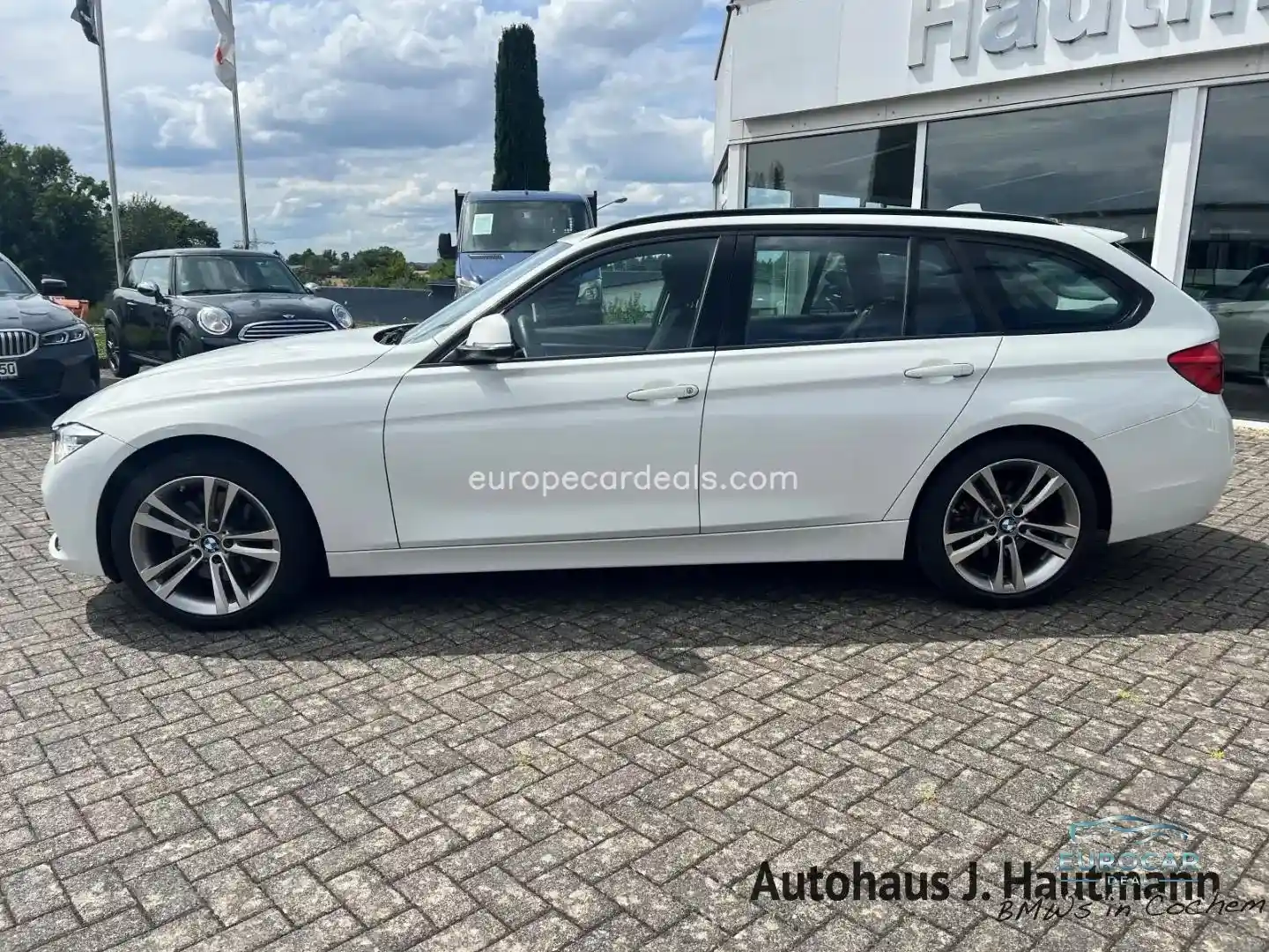 BMW 330