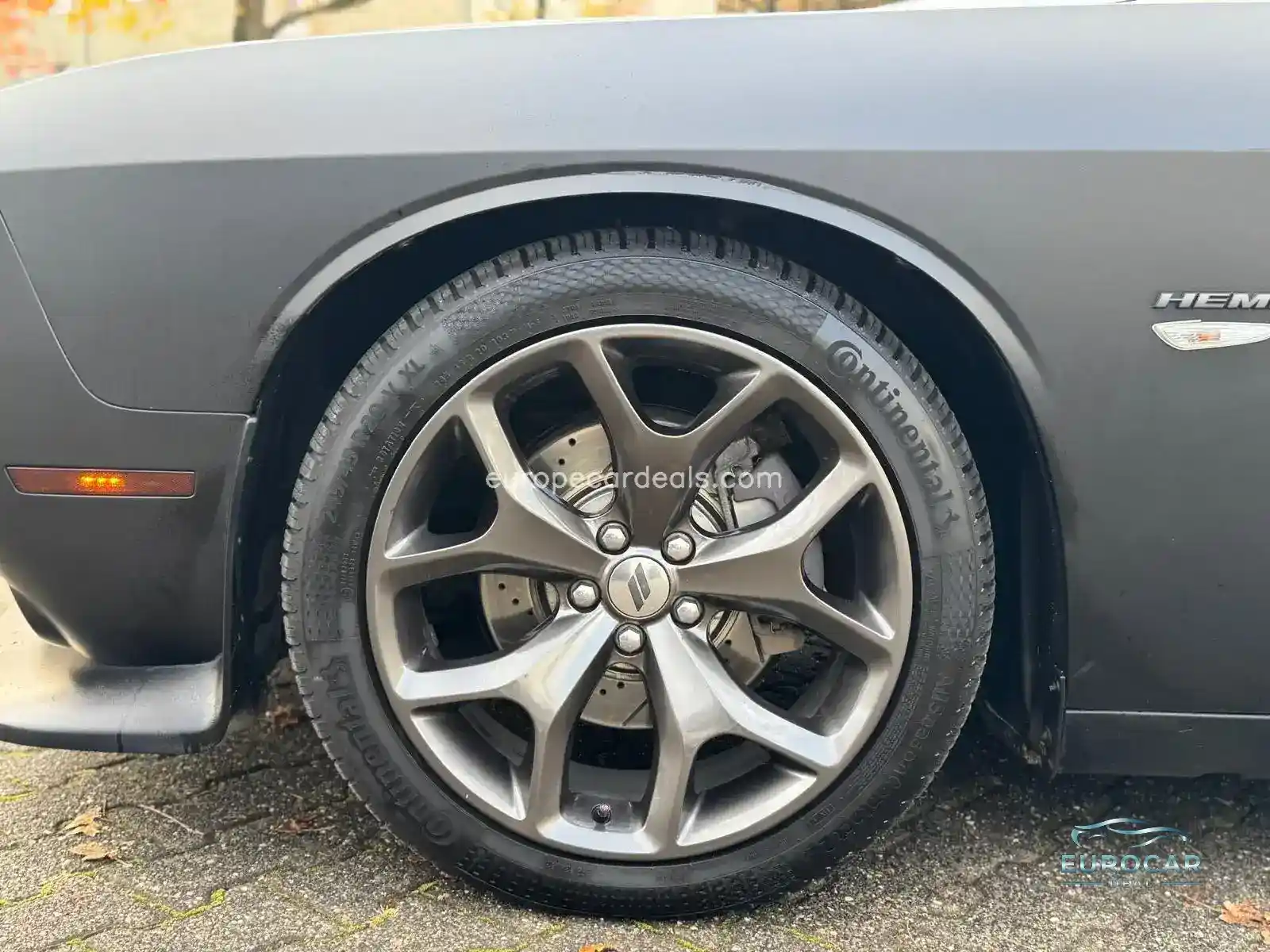 Dodge Challenger
