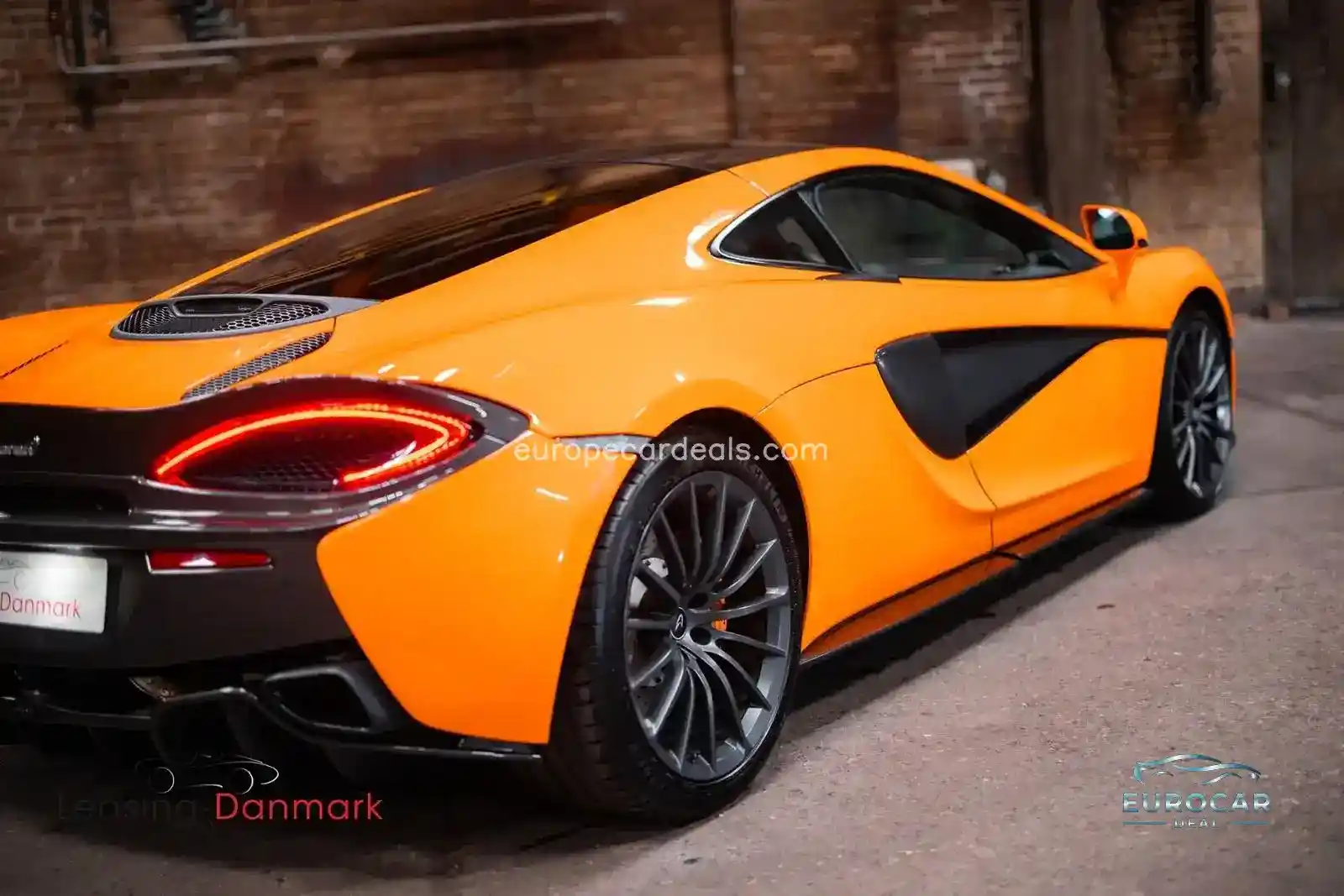 McLaren 570GT