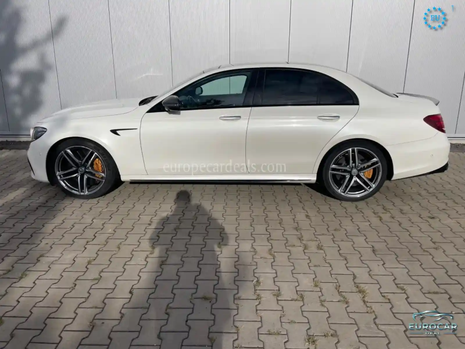 Mercedes-Benz E 63 AMG