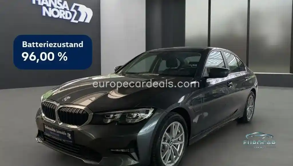 BMW 330