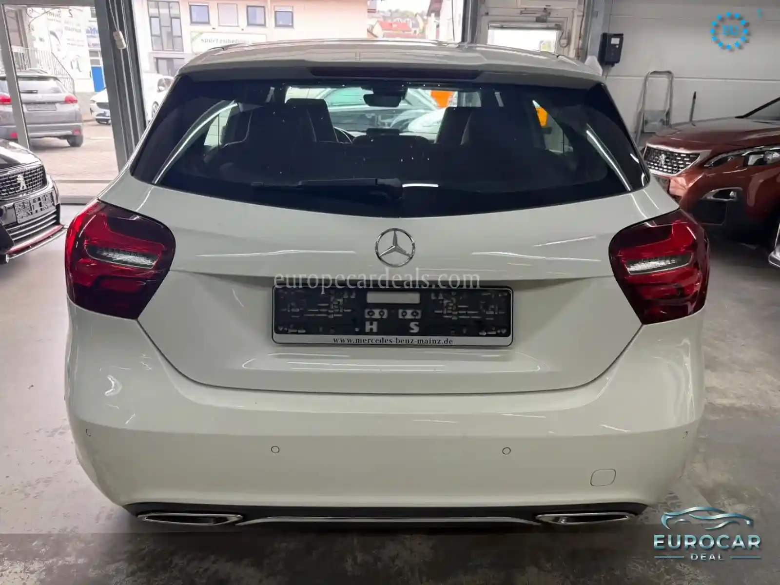Mercedes-Benz A 180