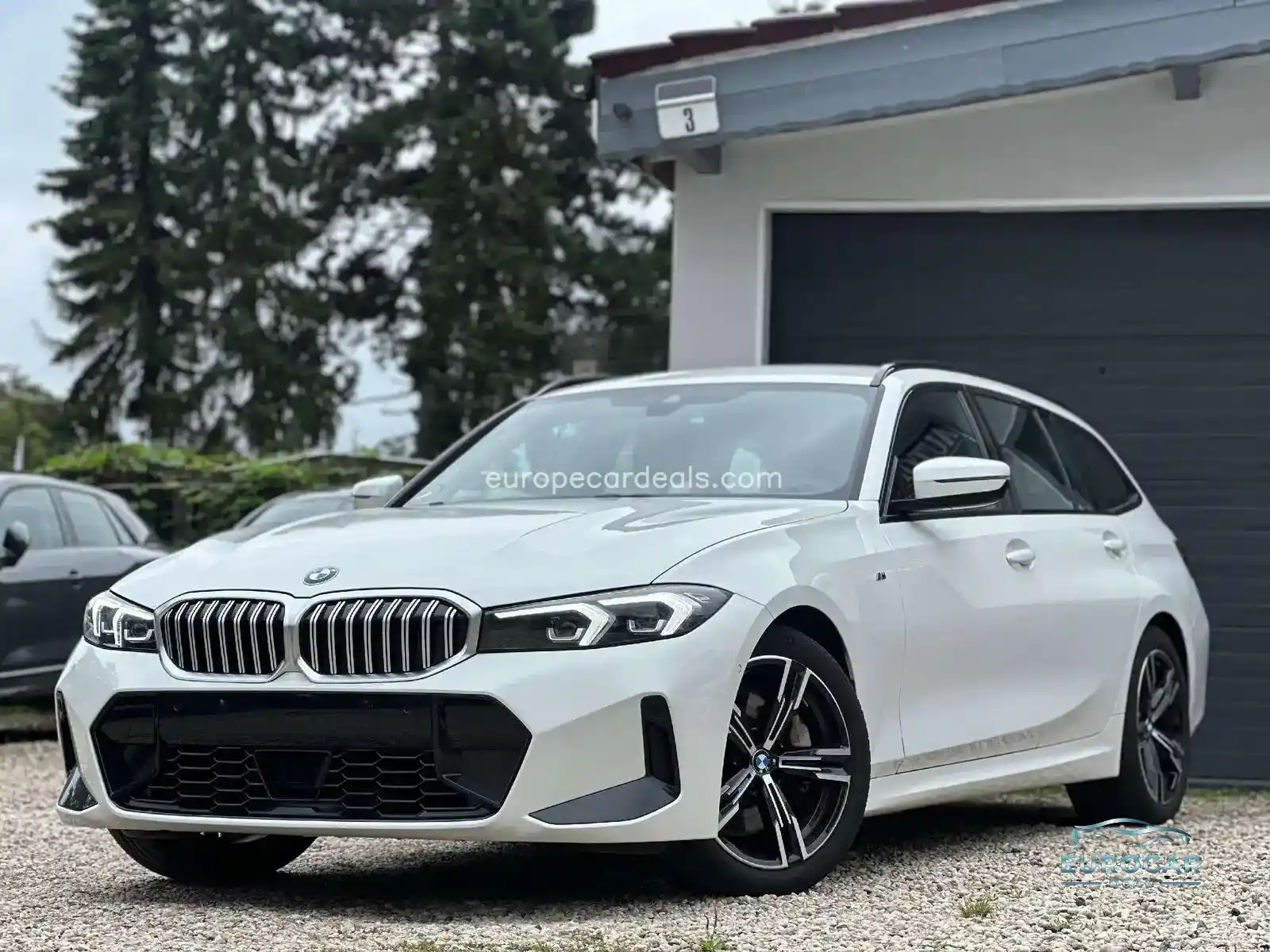 BMW 330