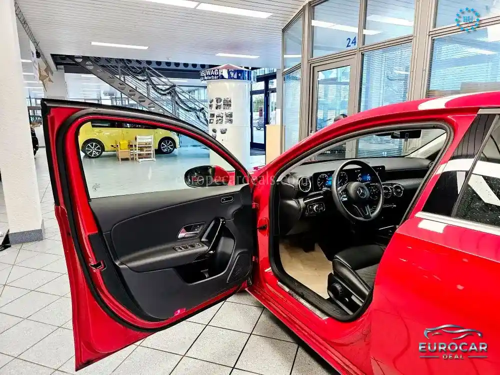 Mercedes-Benz A 180