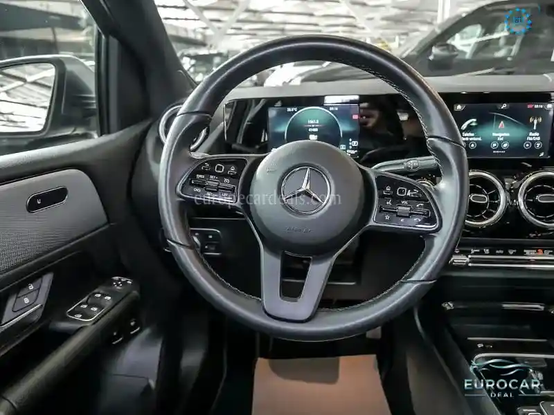 Mercedes-Benz B 250