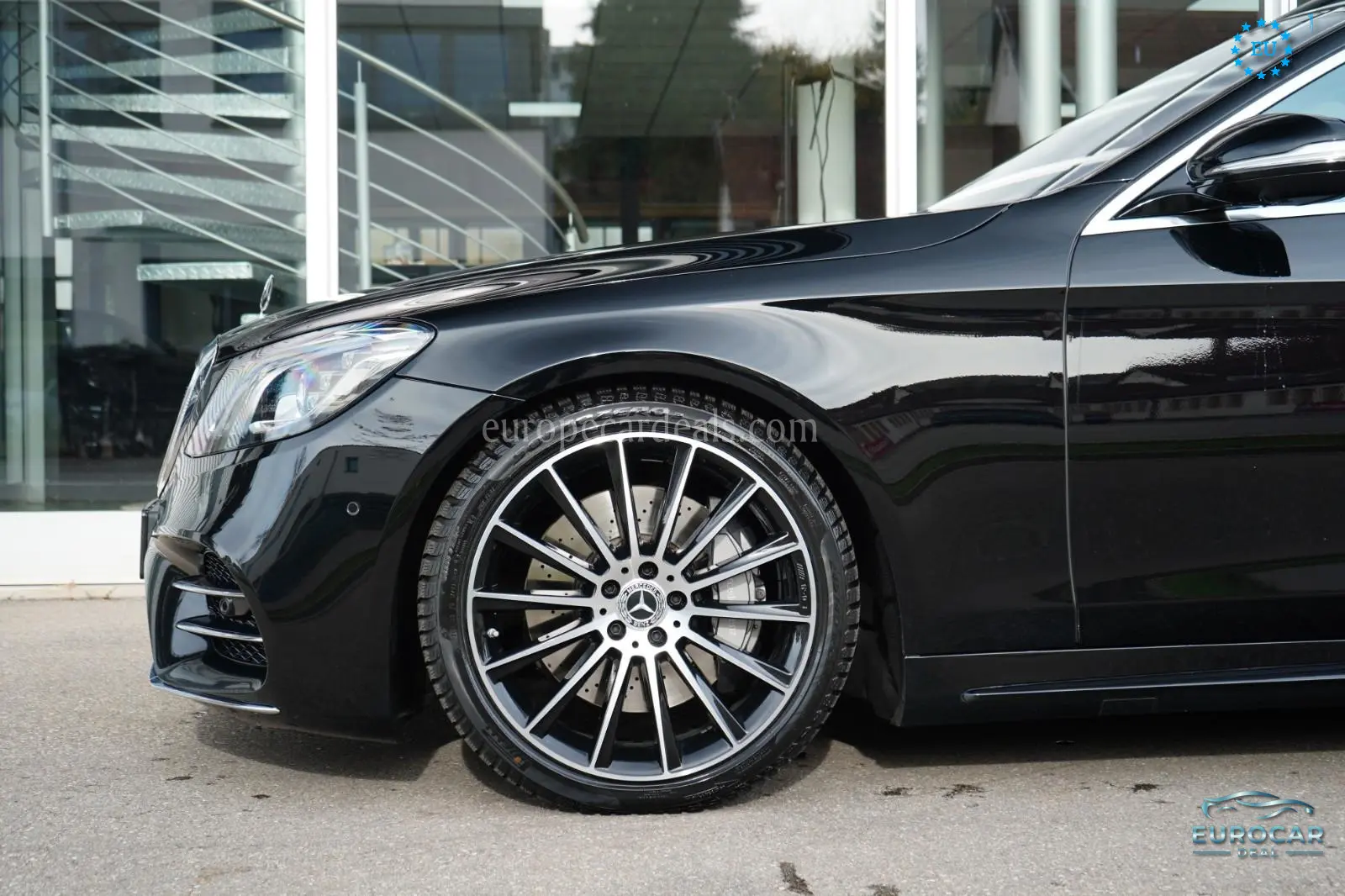 Mercedes-Benz S 560