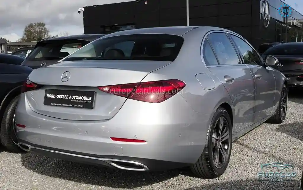 Mercedes-Benz C 180