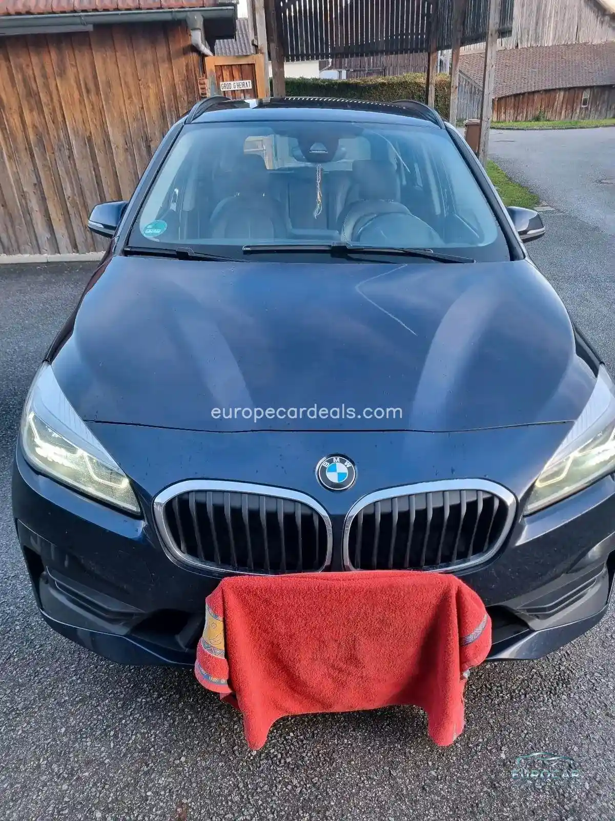 BMW 220