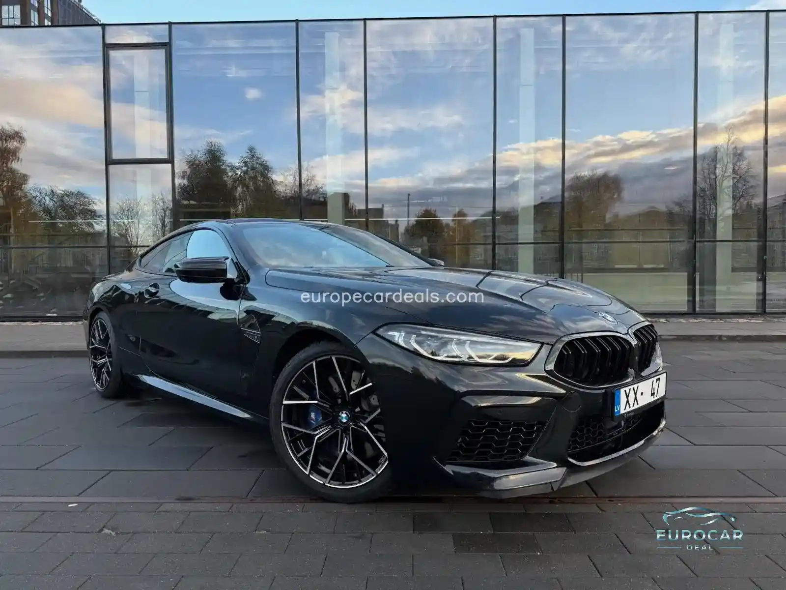 BMW M8
