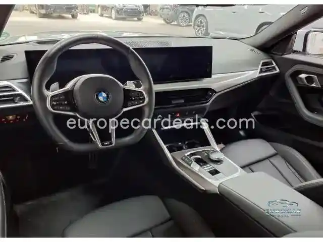 BMW 230