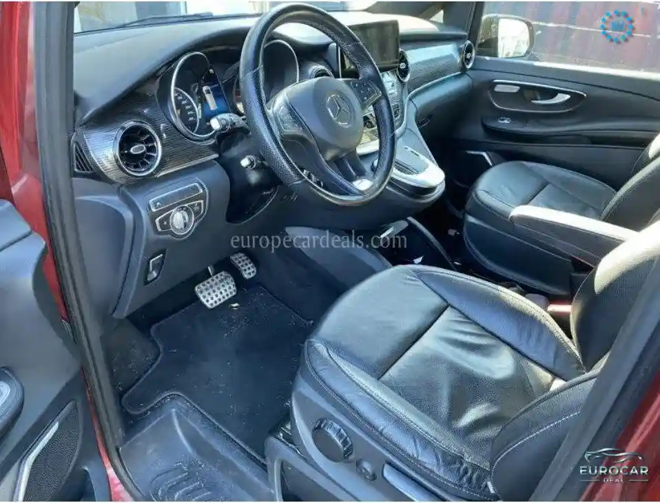 Mercedes-Benz V 250