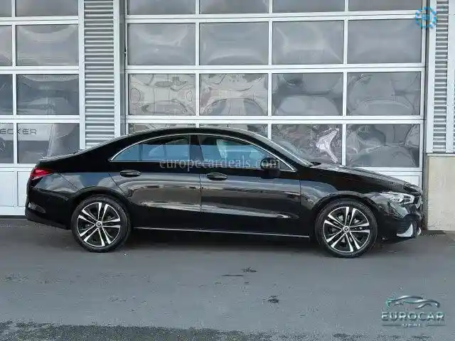 Mercedes-Benz CLA 180