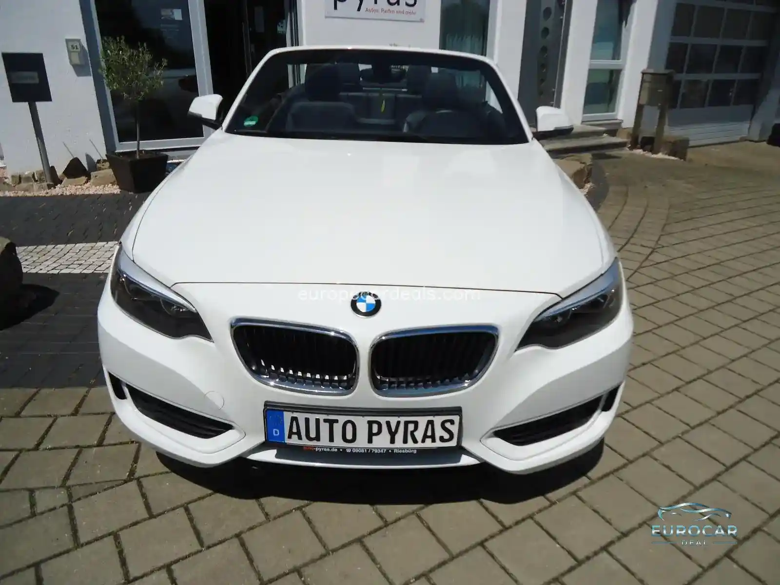 BMW 218