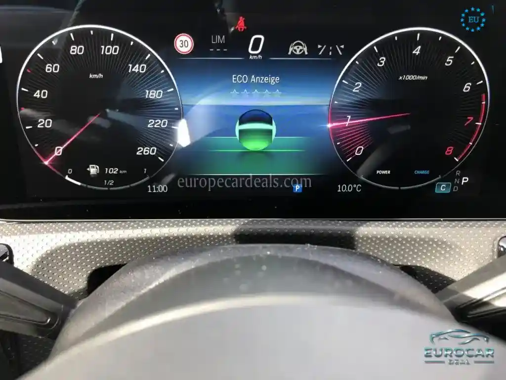 Mercedes-Benz CLA 220