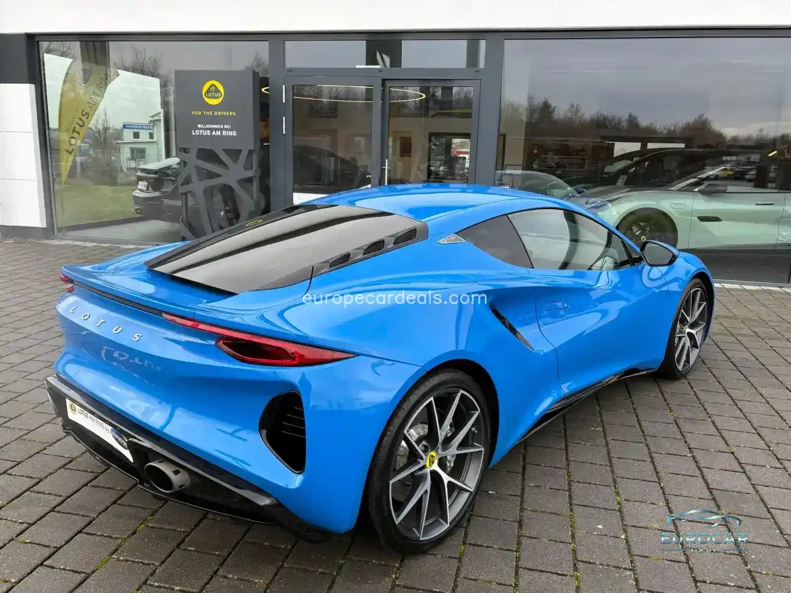 Lotus Emira