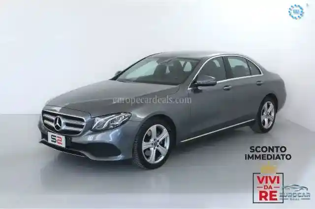 Mercedes-Benz E 220