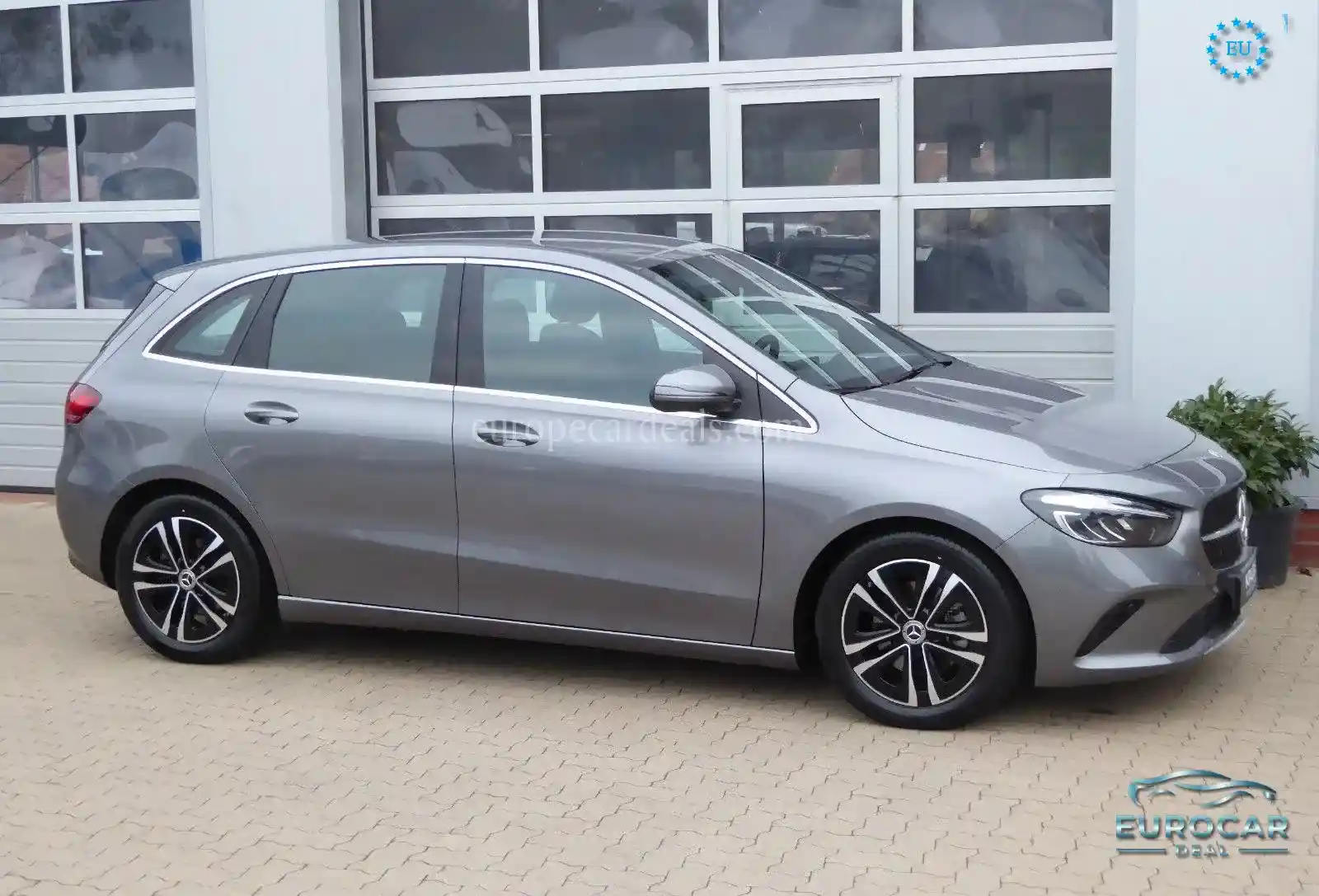 Mercedes-Benz B 200