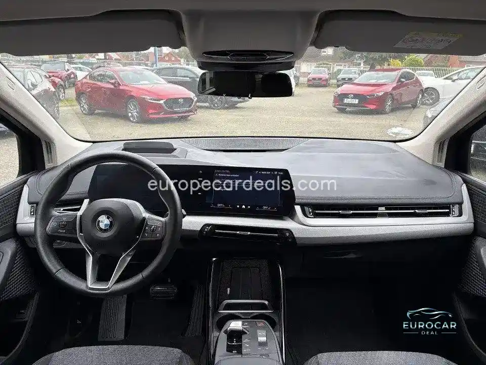 BMW 216
