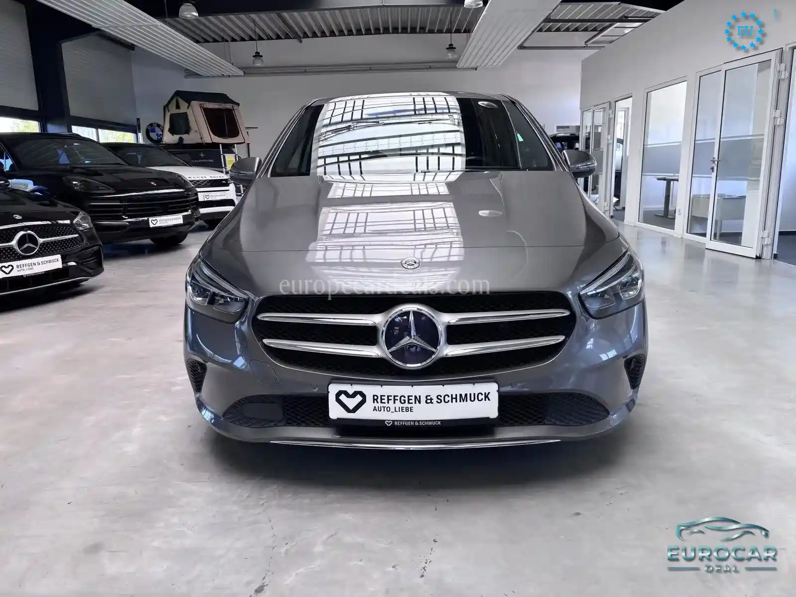 Mercedes-Benz B 220
