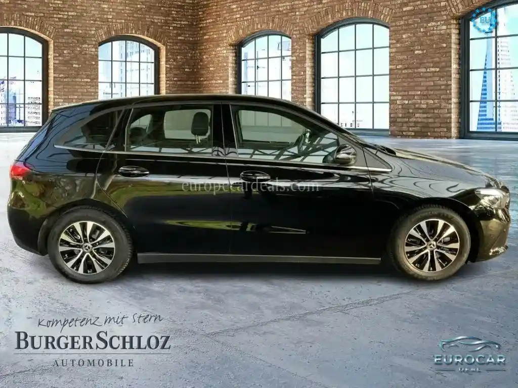 Mercedes-Benz B 180