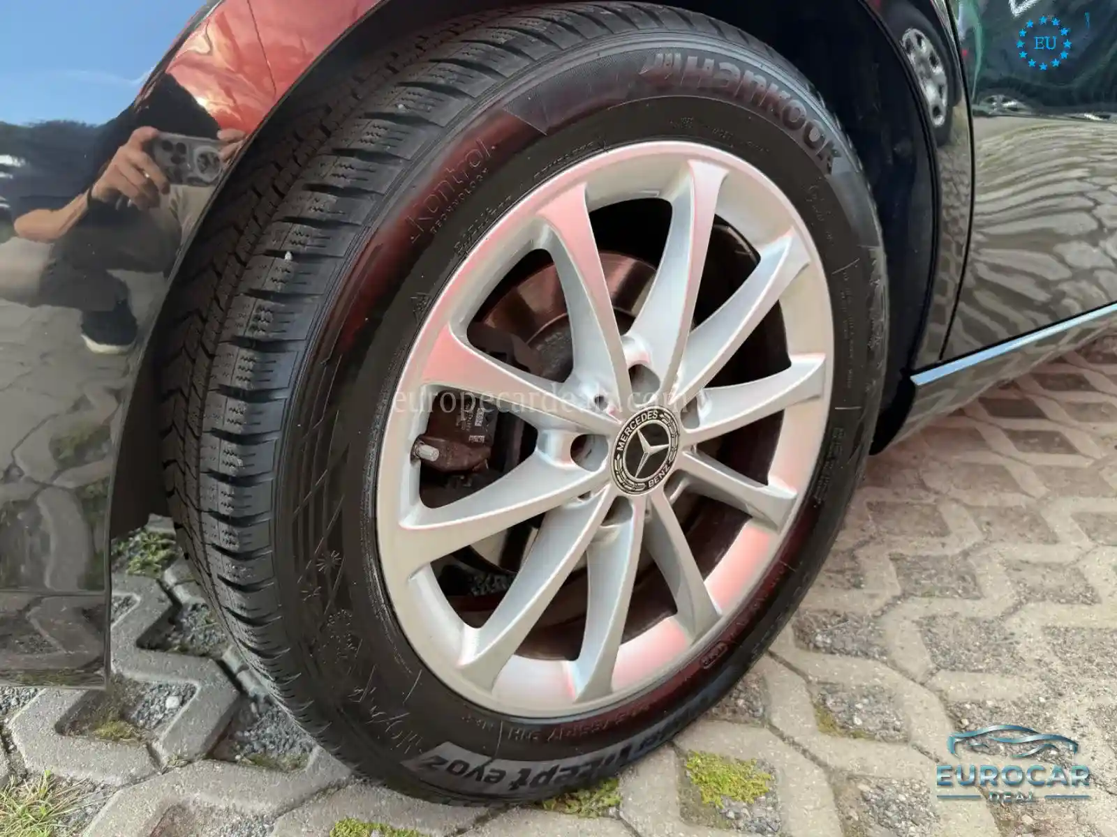 Mercedes-Benz A 220