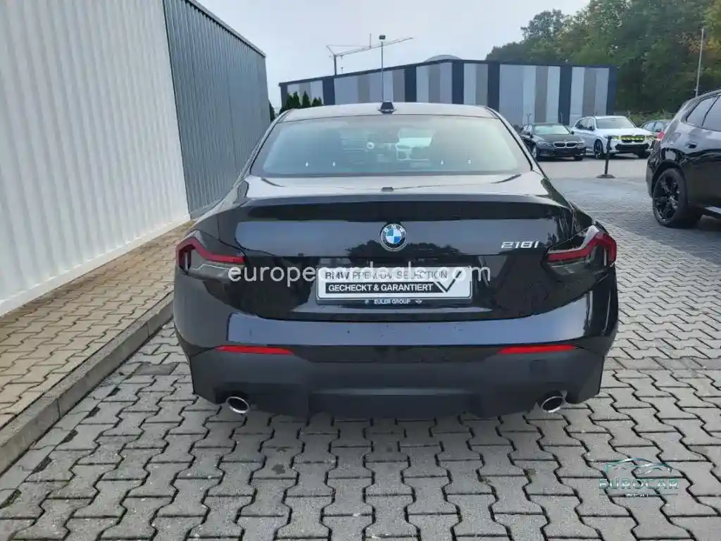 BMW 218