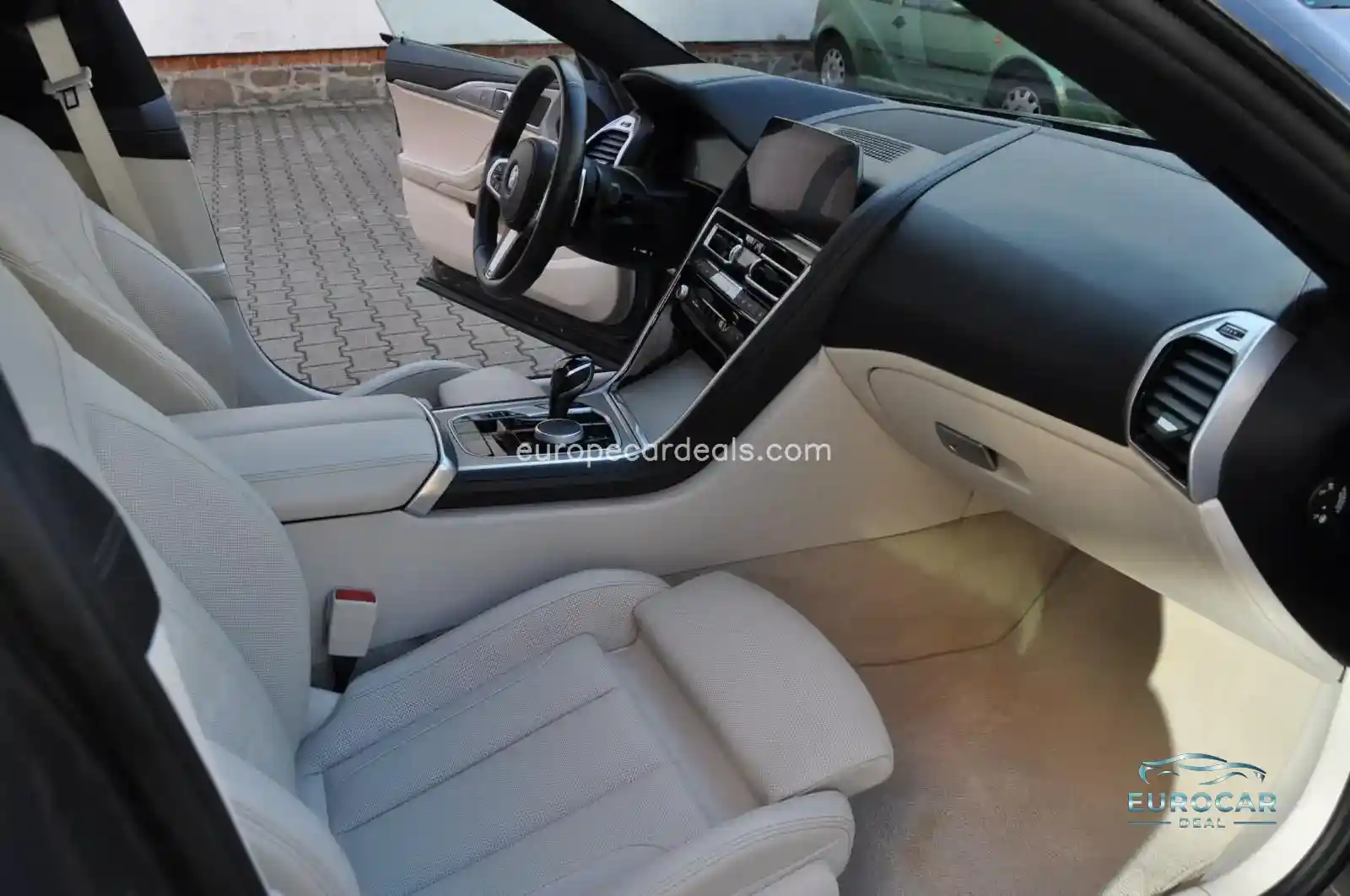 BMW 840