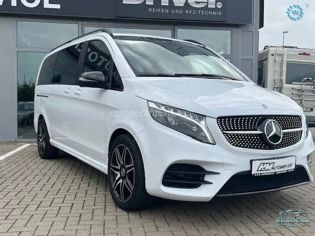 Mercedes-Benz V 220