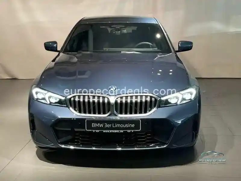 BMW 330