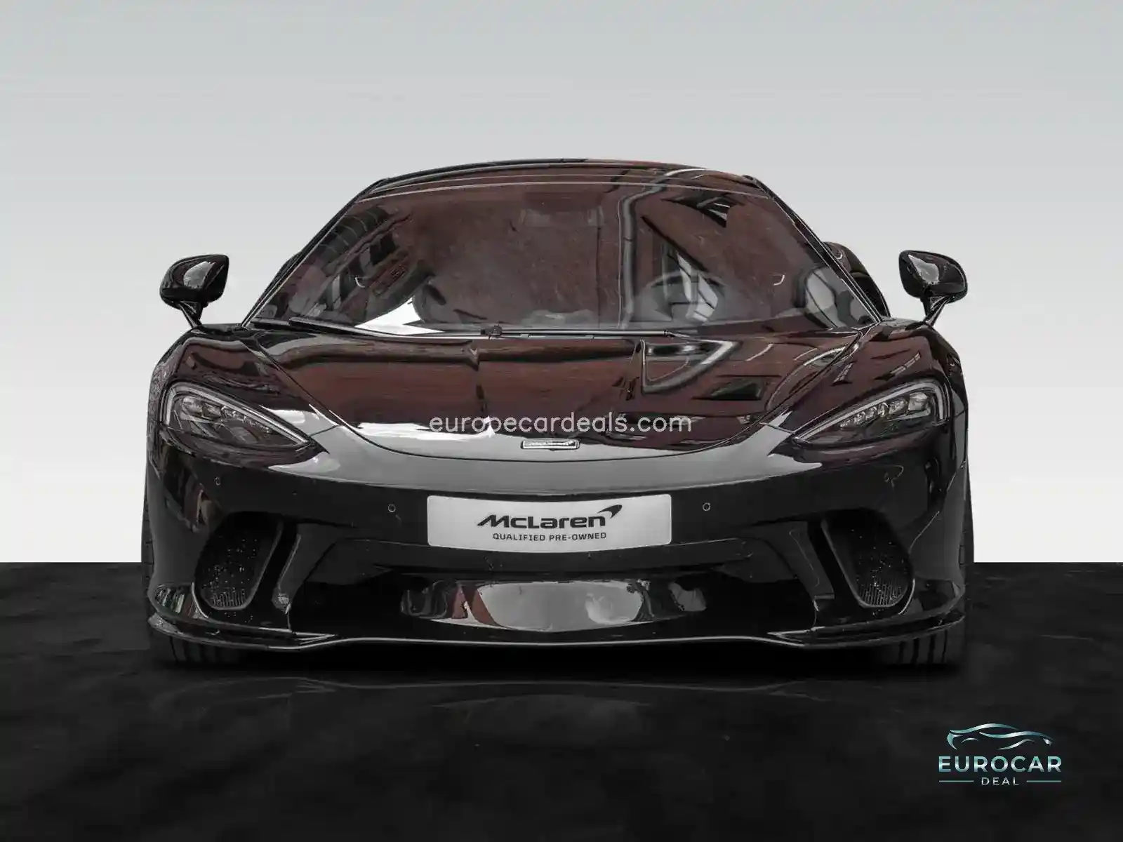 McLaren GT