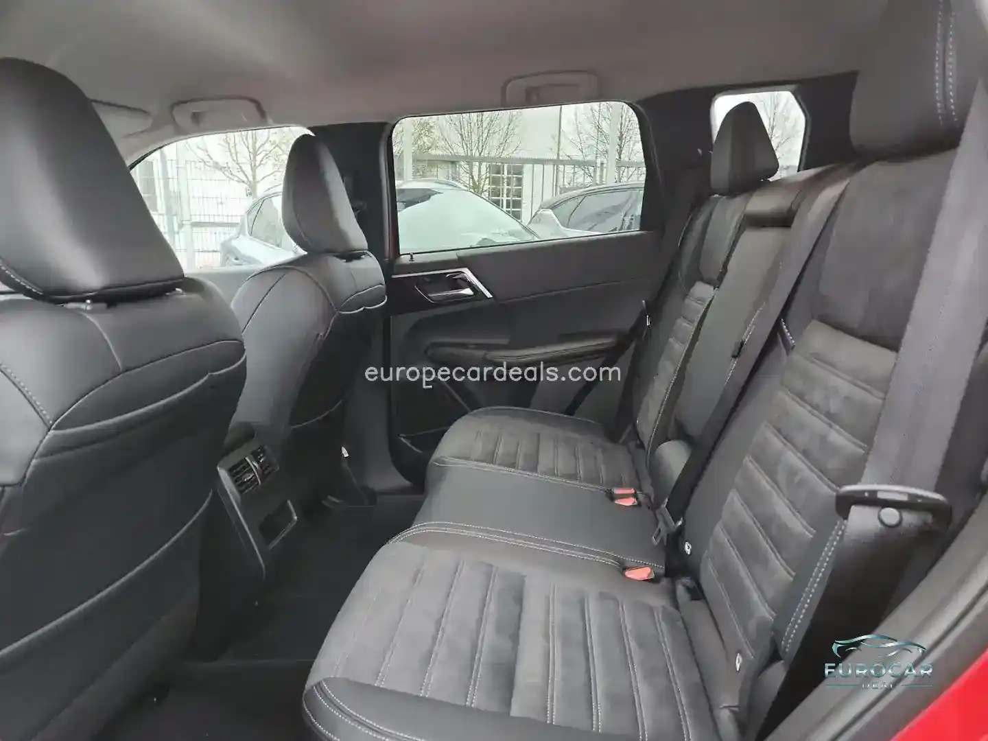 Mitsubishi Plug-in Hybrid Outlander