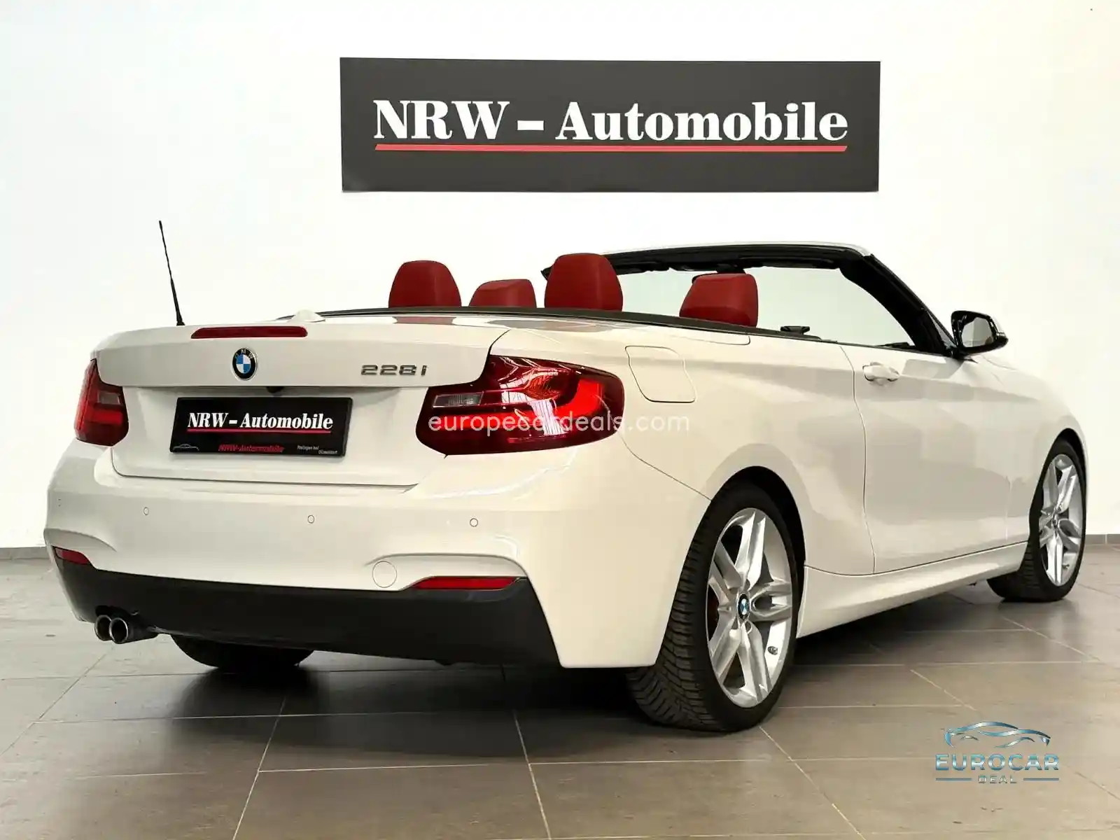 BMW 228