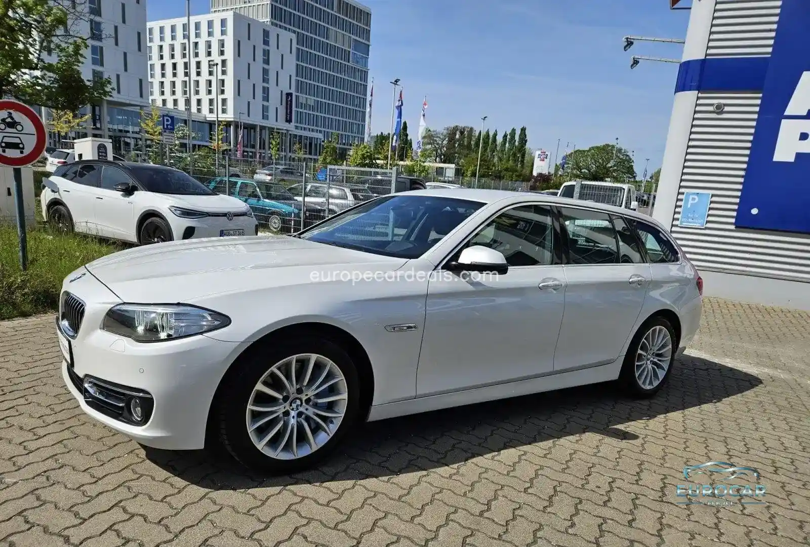 BMW 525