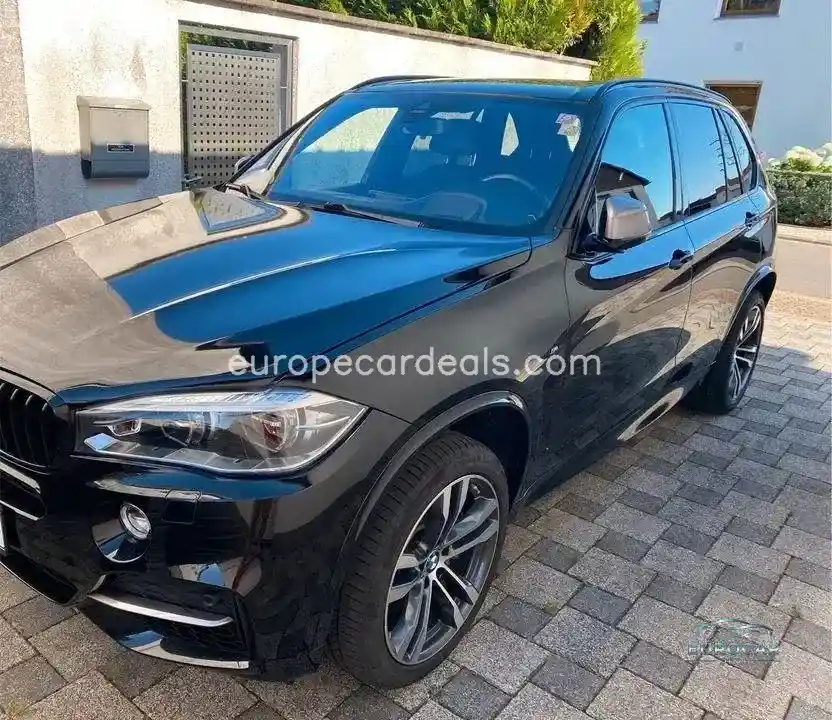 BMW X5 M50