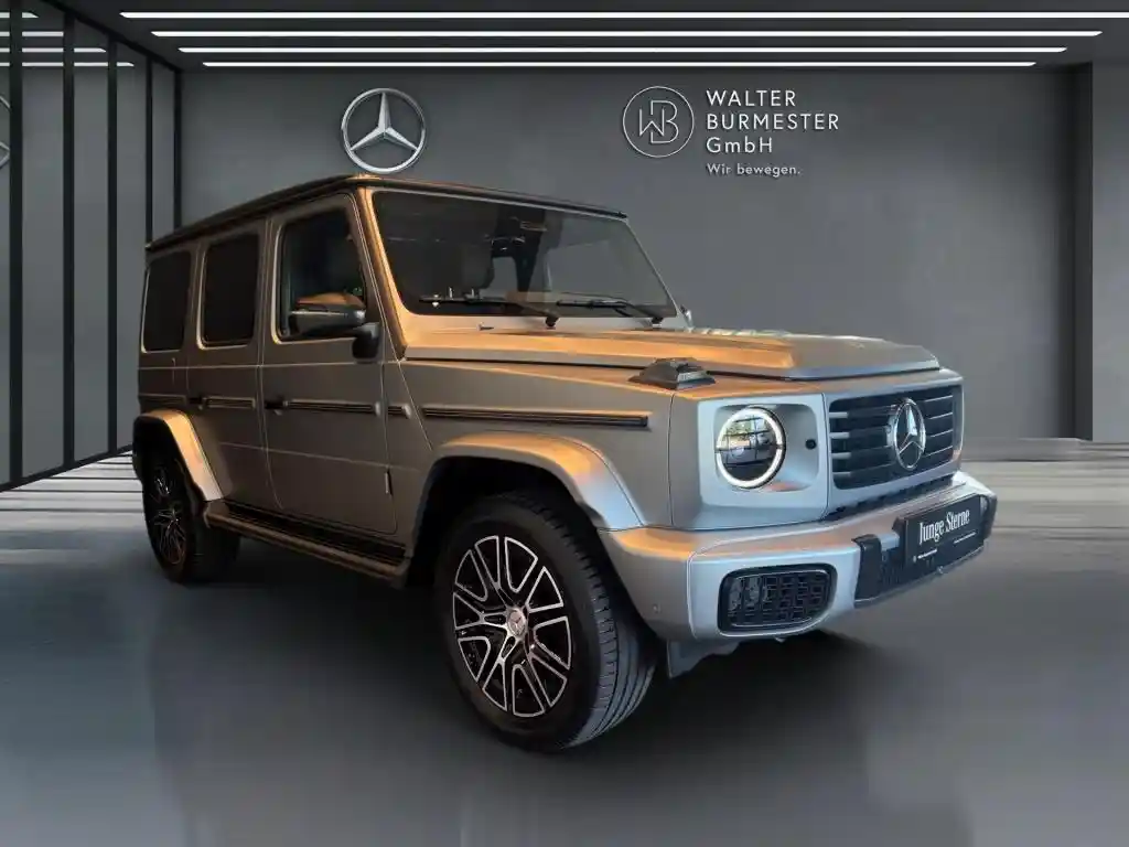 Mercedes-Benz G 500